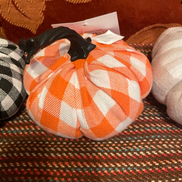 Harvest Fabric Plaid Pumpkins Set of 3 Rustic Farmhouse Decor Fall NWT - Picture 3 of 5